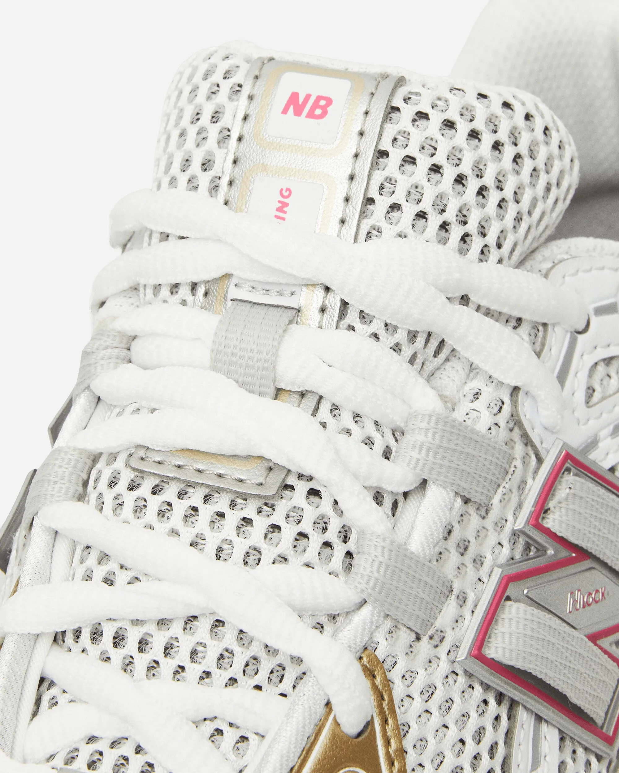 1906R Sneakers Silber Metallic / Vintage Gold