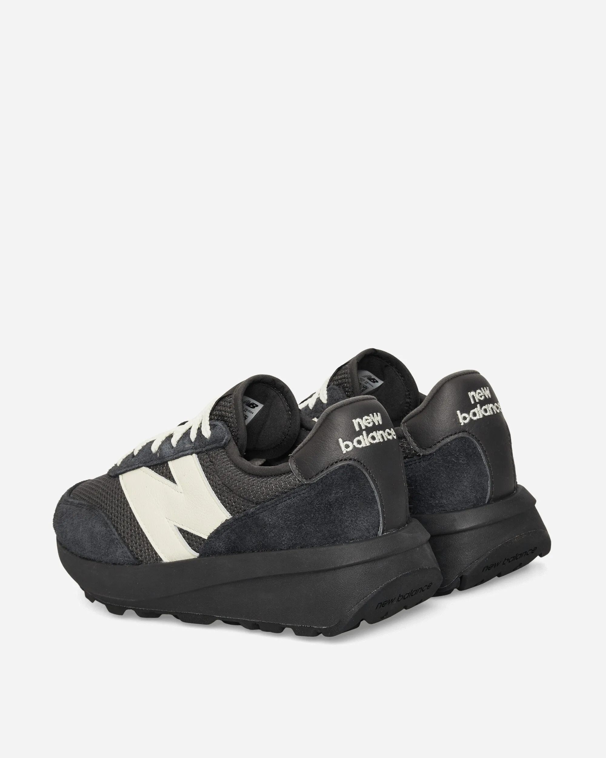 370 Sneakers Schwarz Zement