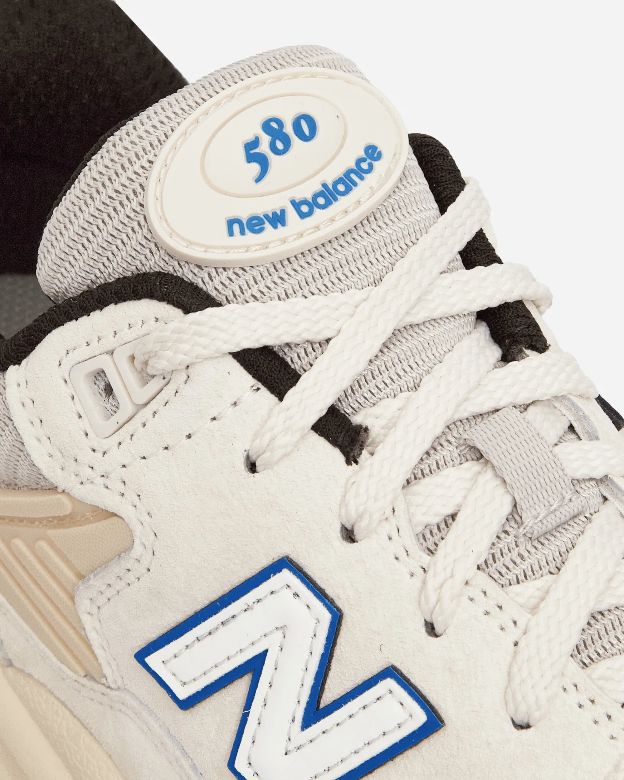 580 Sneakers Leinen / Blaue Oase / Mondgestein