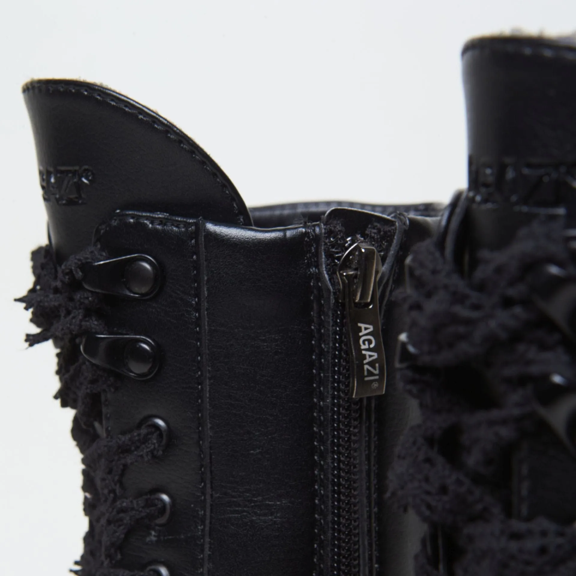 Aga Vegan-Leder-Schnürstiefel | Schwarz