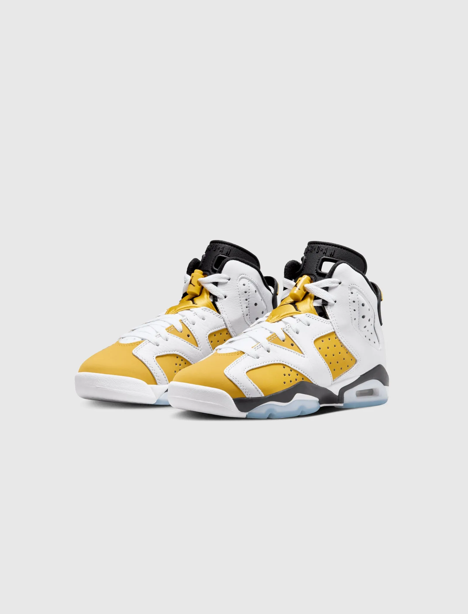 AIR JORDAN 6 RETRO 