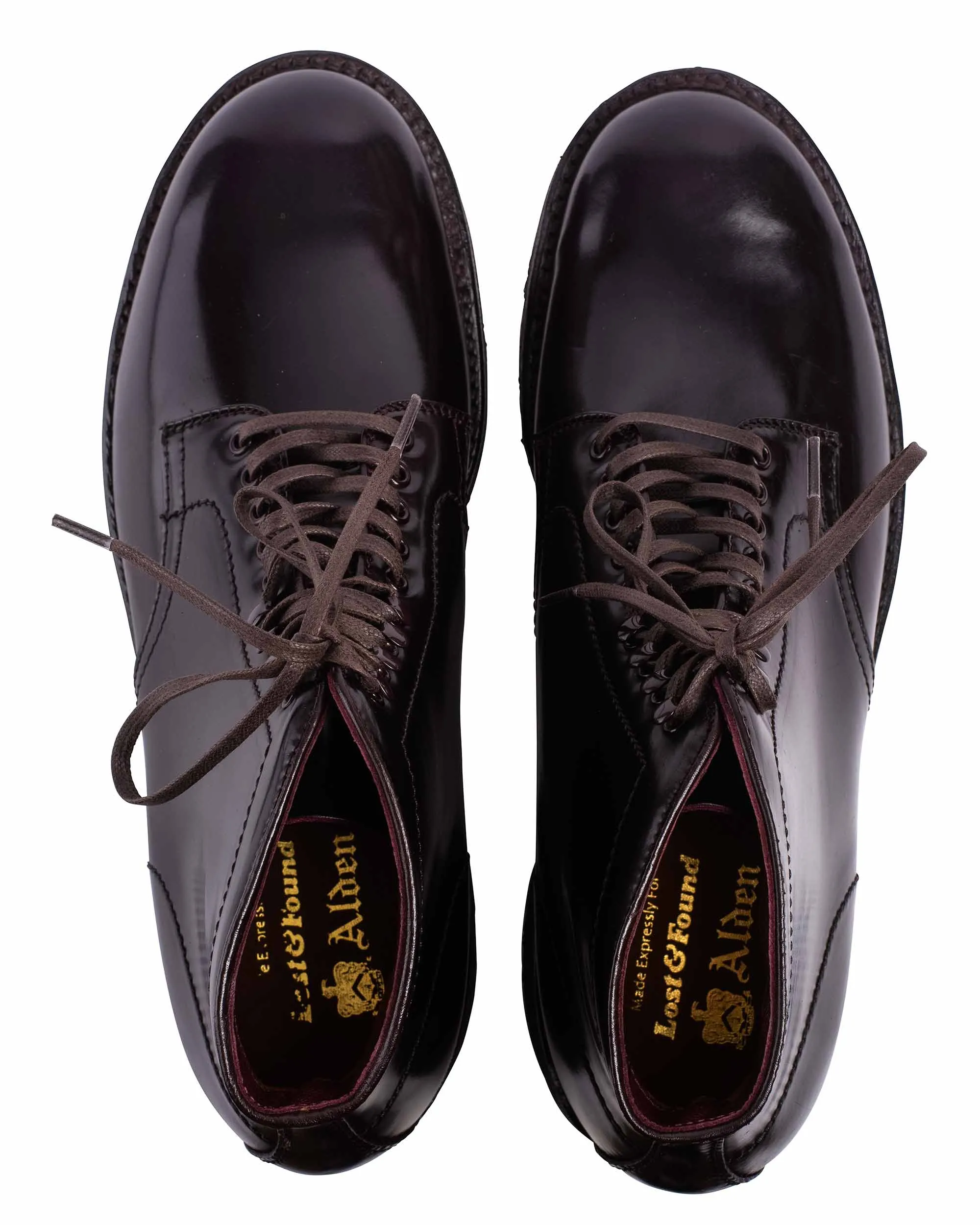 Alden Plain Toe Stiefel Farbe 8 Cordovan mit Kreppsohle 4600H