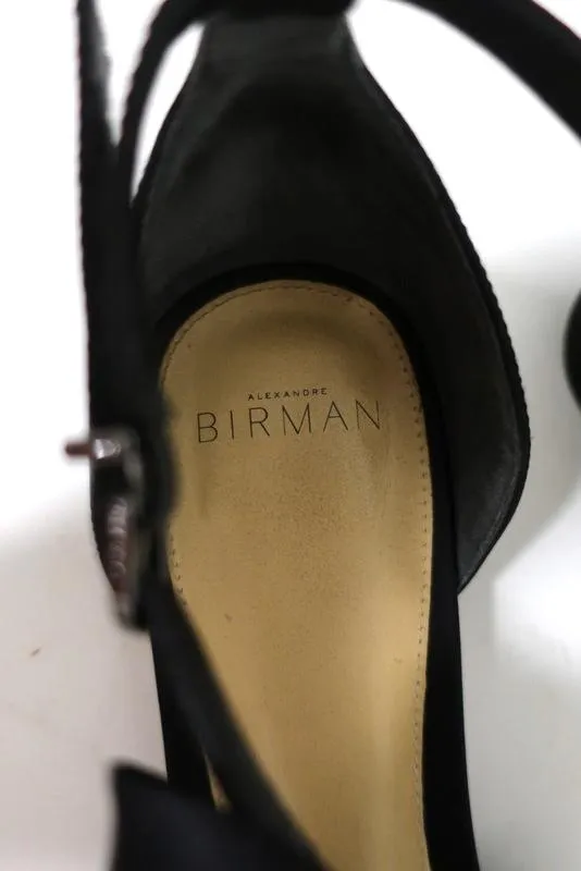 Alexandre Birman Cori Triple Bow Sandalen Schwarz Satin Größe 39 Offene Spitze Flach