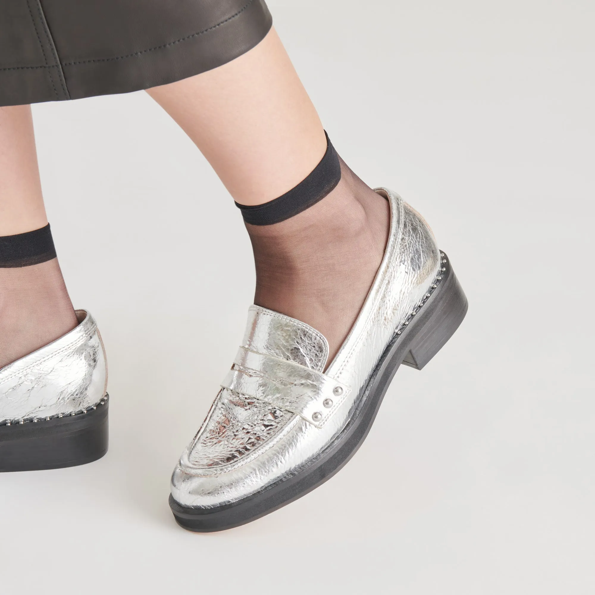 ALIANE LOAFERS SILBER GESTRESSTES LEDER