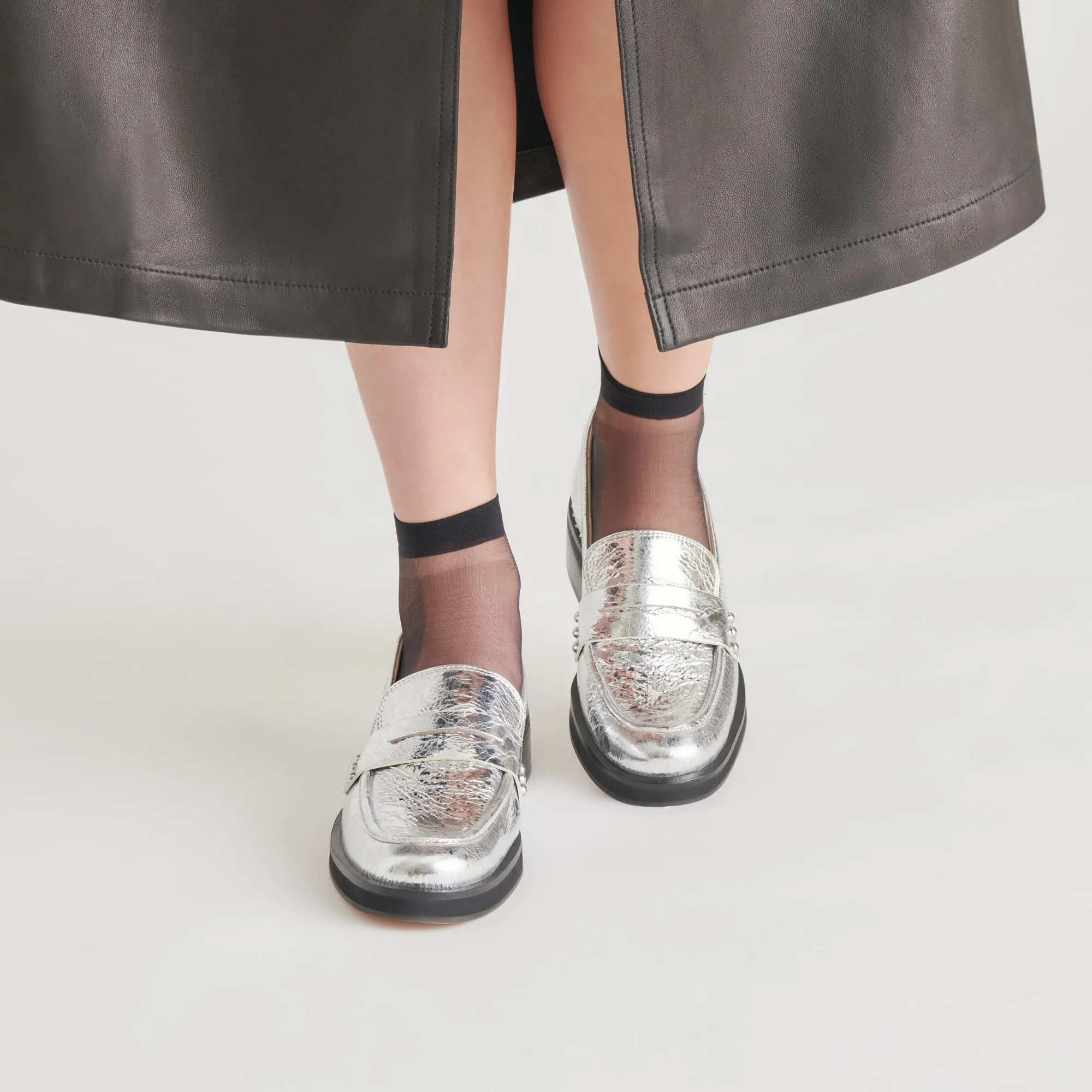ALIANE LOAFERS SILBER GESTRESSTES LEDER