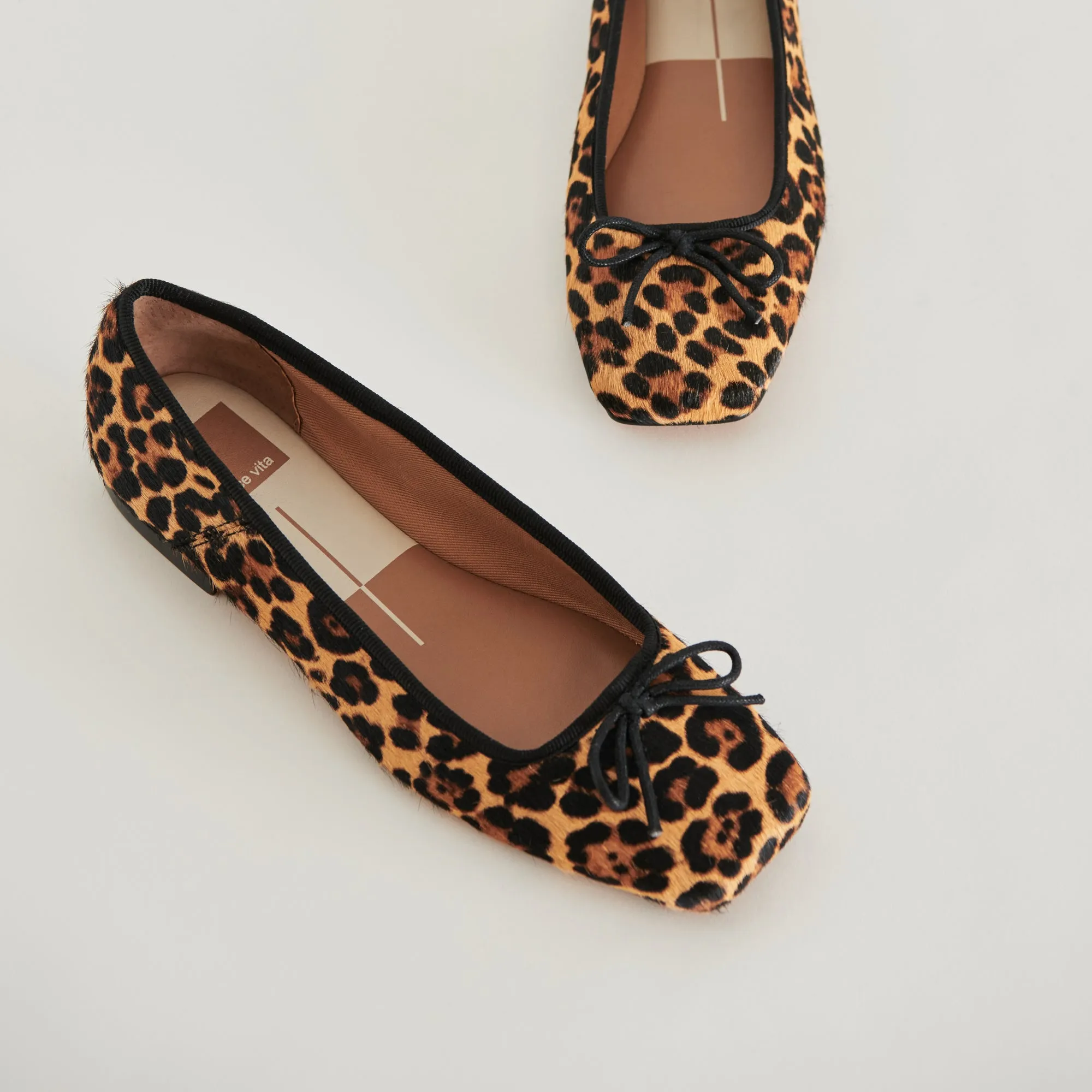 ANISA BALLETTFLACHER DK LEOPARD KALBSHAAR