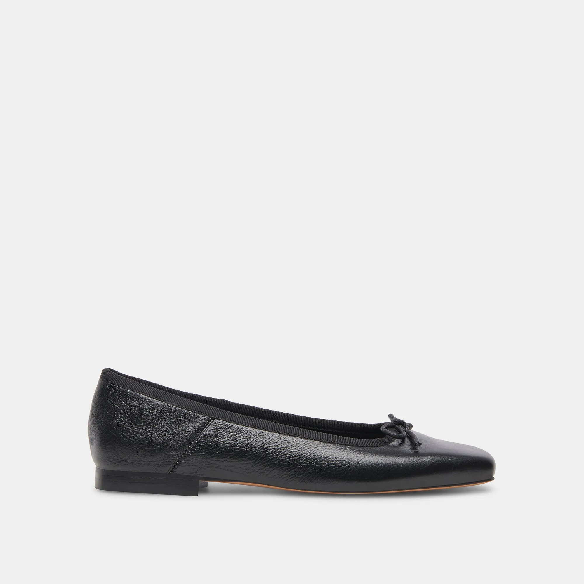 ANISA BALLERINAS AUS SCHWARZEM LEDER