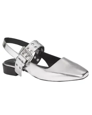Astra Metallic Slingback Flats in Silber