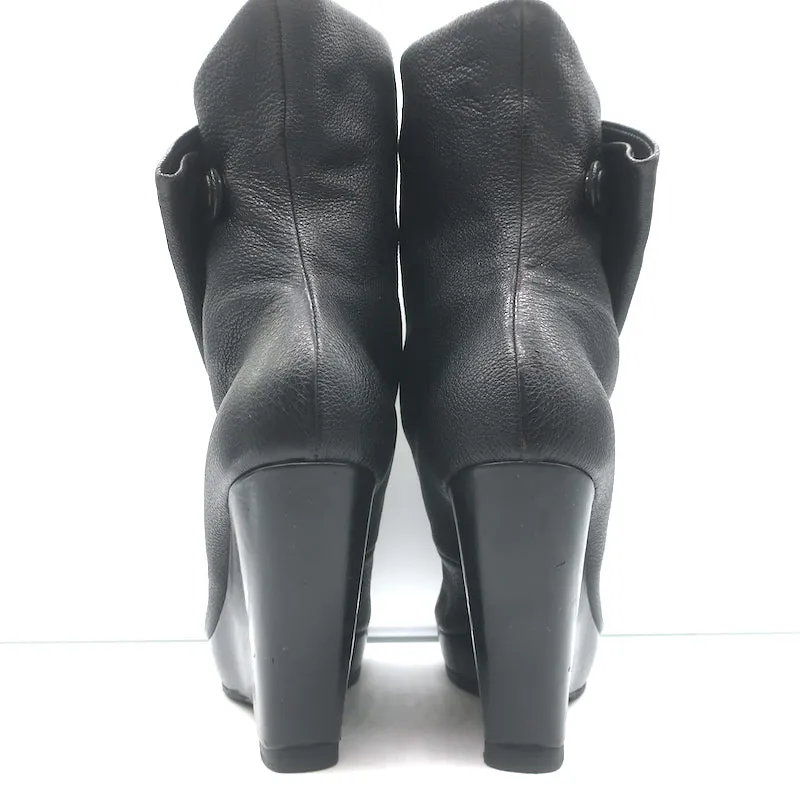 Balenciaga Fold-Over Plateau-Keilabsatz Stiefeletten Schwarz Geprägtes Leder Größe 41