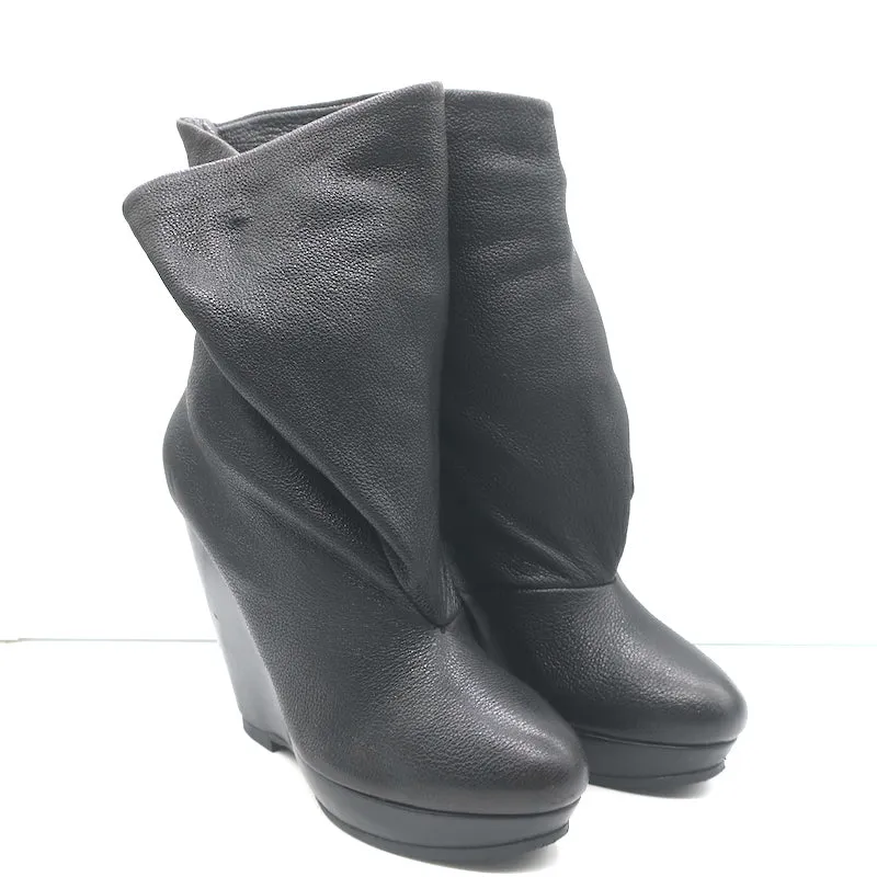 Balenciaga Fold-Over Plateau-Keilabsatz Stiefeletten Schwarz Geprägtes Leder Größe 41
