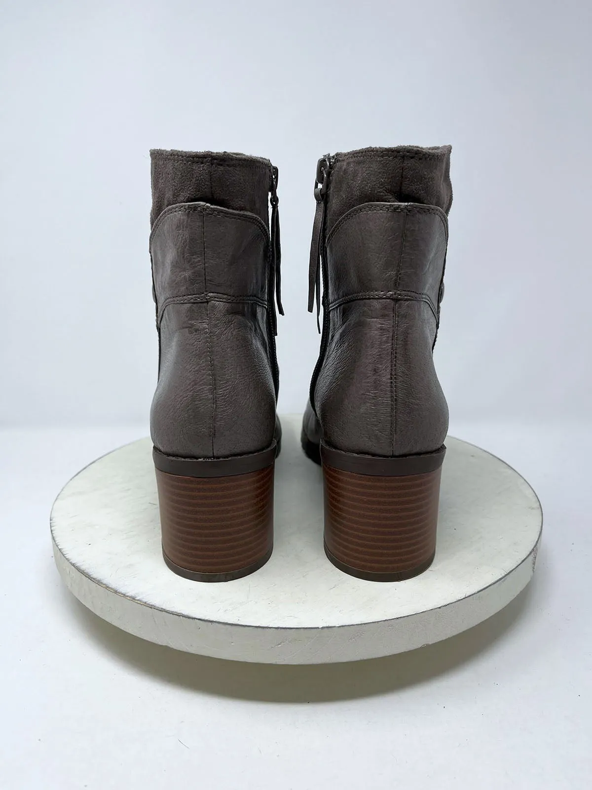 BC Footwear Größe 10 Hellbraune & Braune Vintage-Stiefeletten