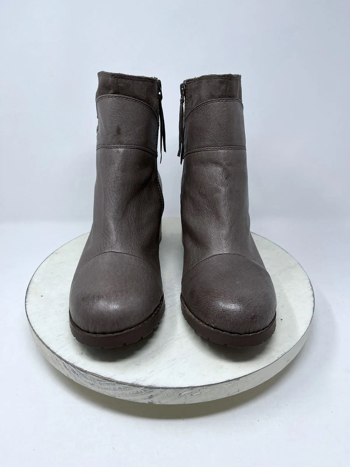 BC Footwear Größe 10 Hellbraune & Braune Vintage-Stiefeletten