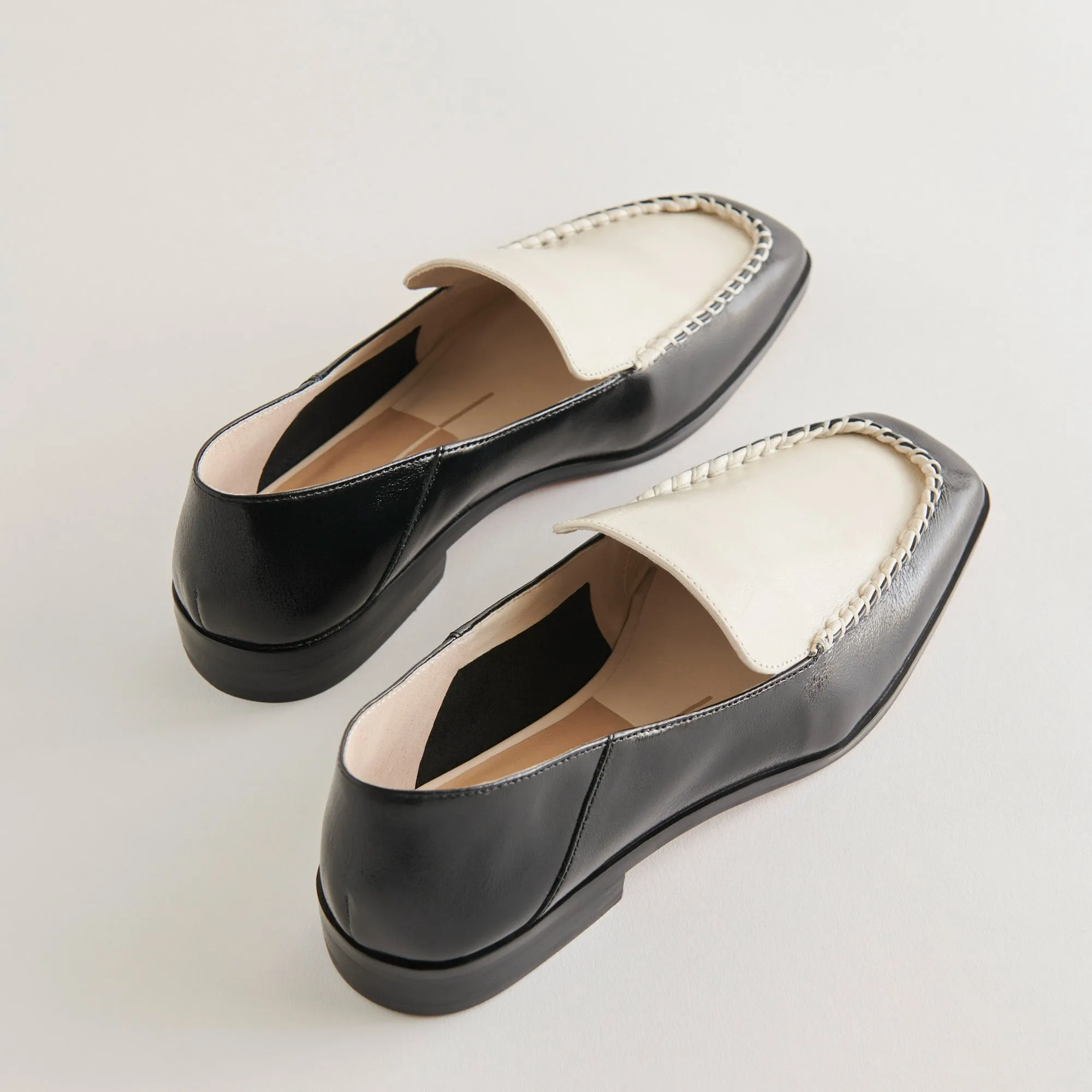 BENY WEITE FLATS WEIß SCHWARZ KRAUS LEDER