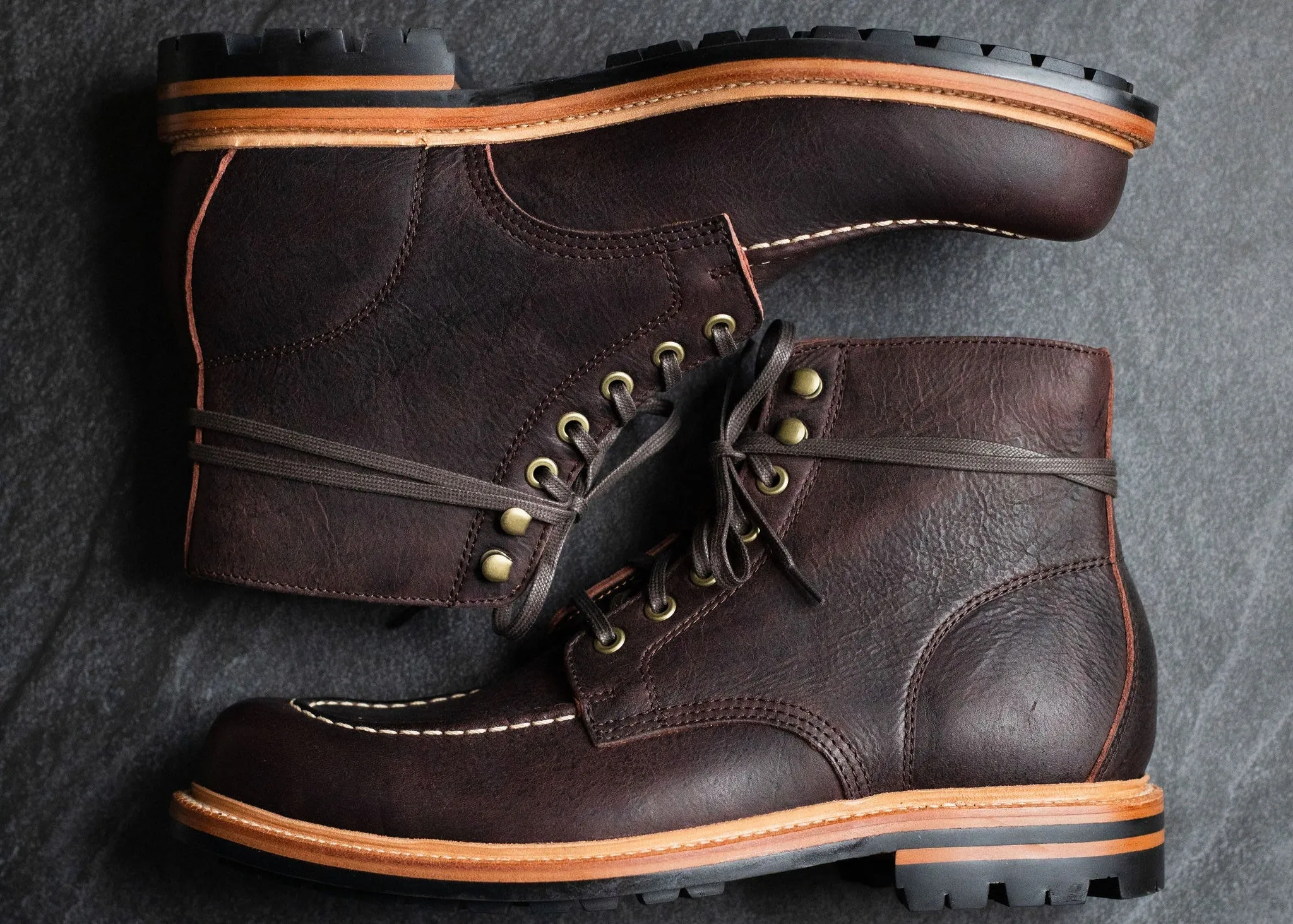 Brass Boot / Dunkelburgunder Kudu