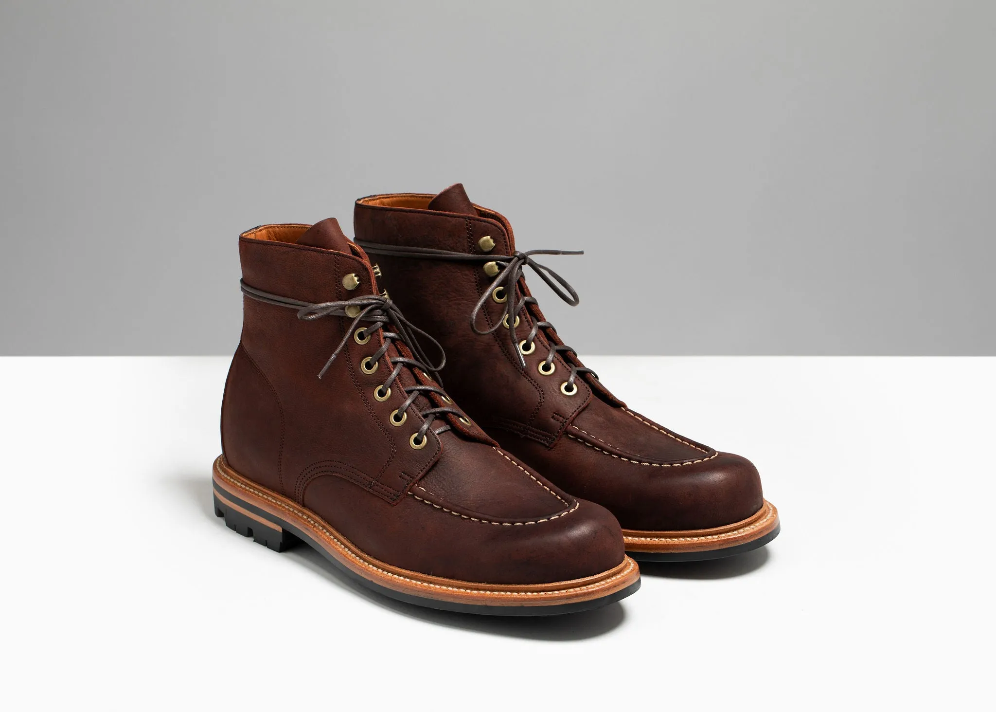 Brass Boot / Dunkelburgunder Kudu