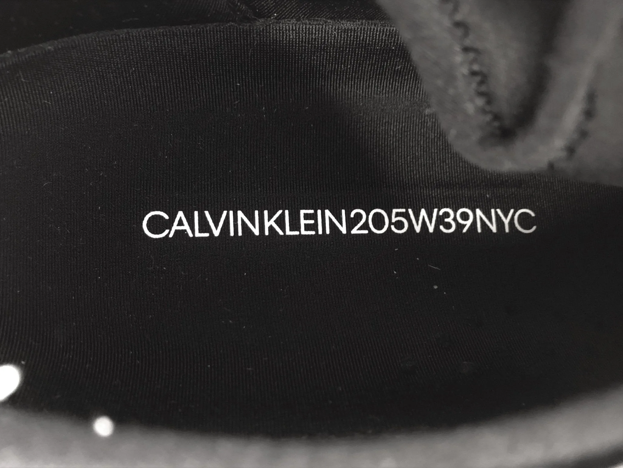 Calvin Klein 205W39NYC Carla Sneakers Kohlenstoff/Schwarz/Weiß Größe 8