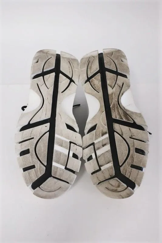 Calvin Klein 205W39NYC Carla Sneakers Kohlenstoff/Schwarz/Weiß Größe 8