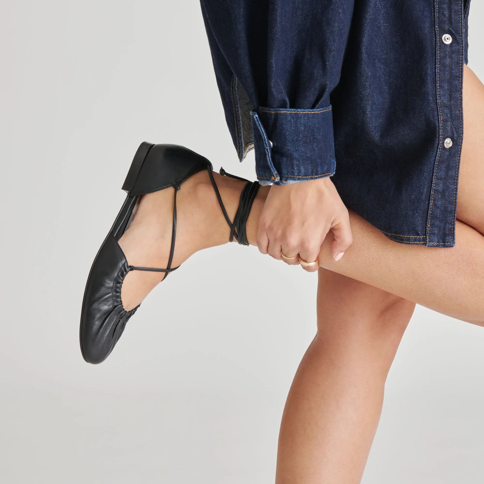 CANCUN BALLETFLATS AUS SCHWARZEM LEDER