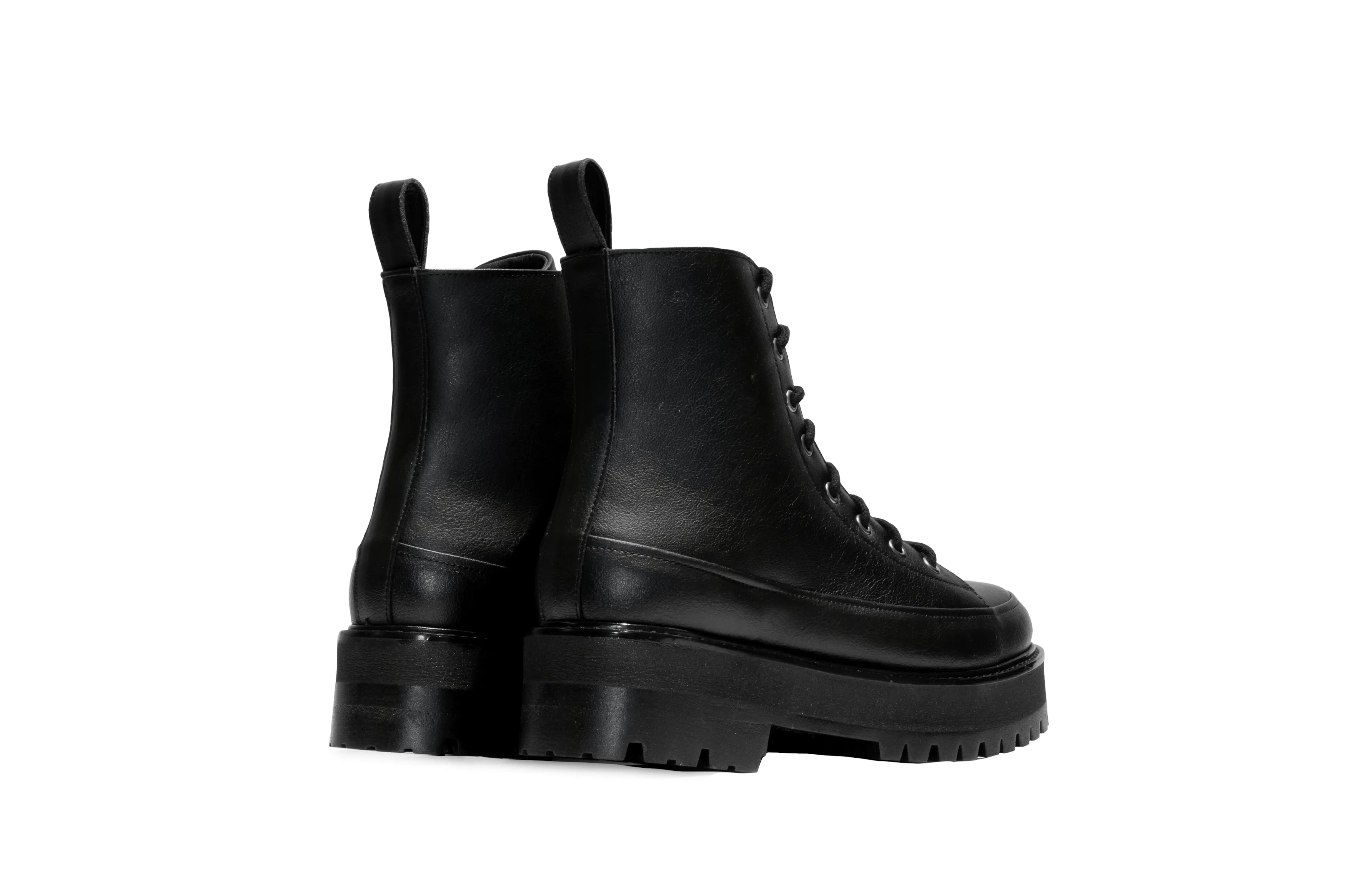 Robuste Unisex-Schnürstiefel aus veganem Material | Schwarz