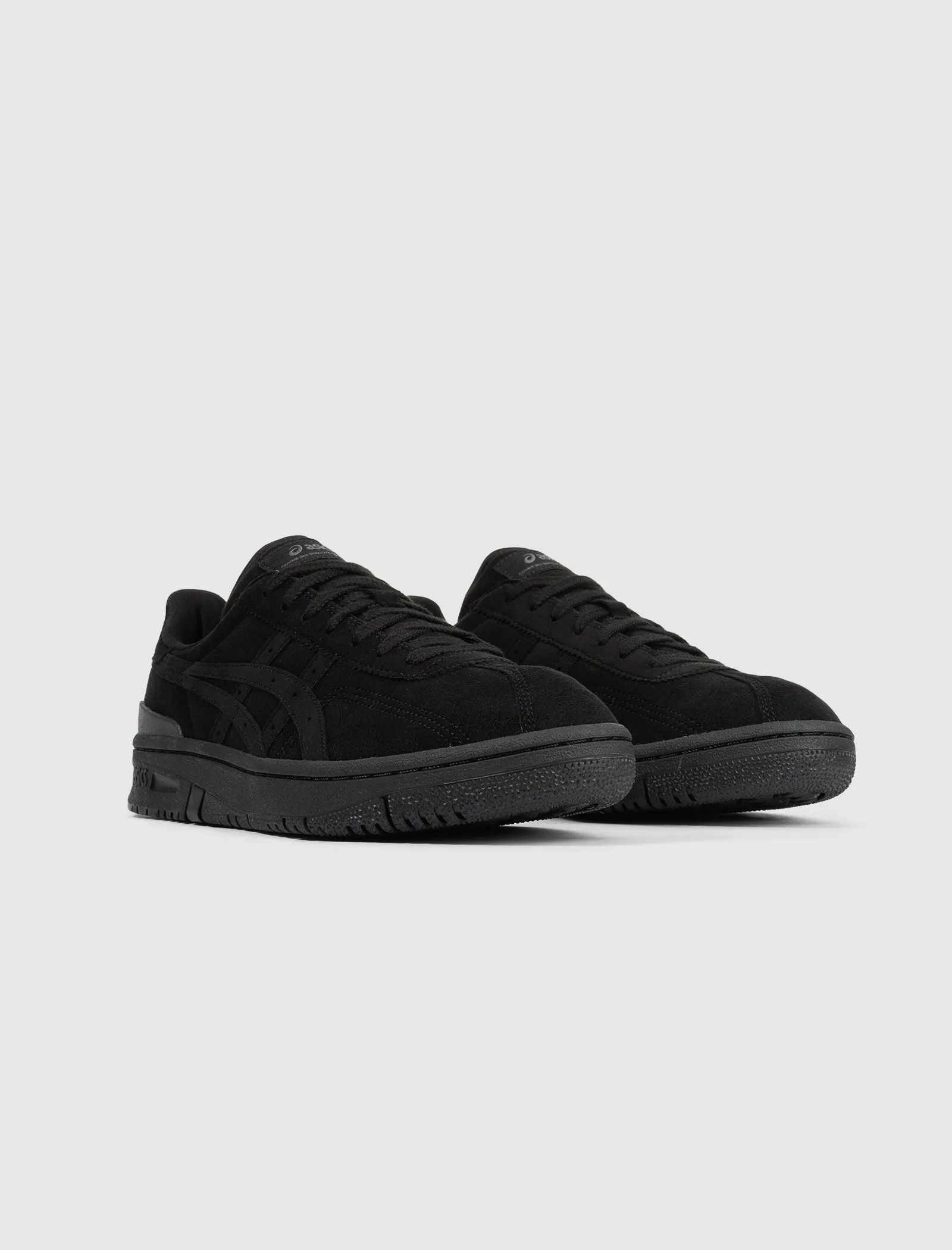 COMME DES GARCONS VIC NBD SNEAKER