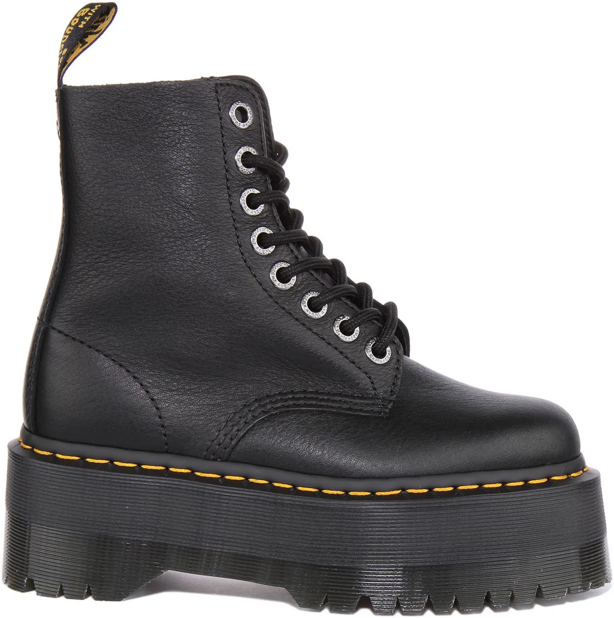 Dr. Martens 1460 Pascal Max in schwarzen Schuhen Dr. Martens