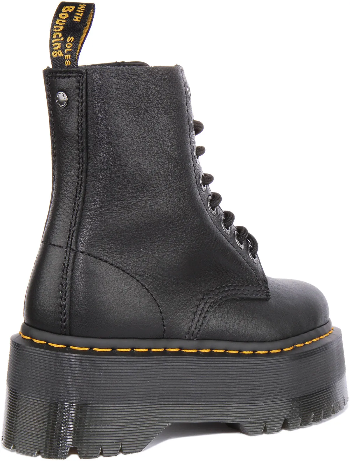 Dr. Martens 1460 Pascal Max in schwarzen Schuhen Dr. Martens