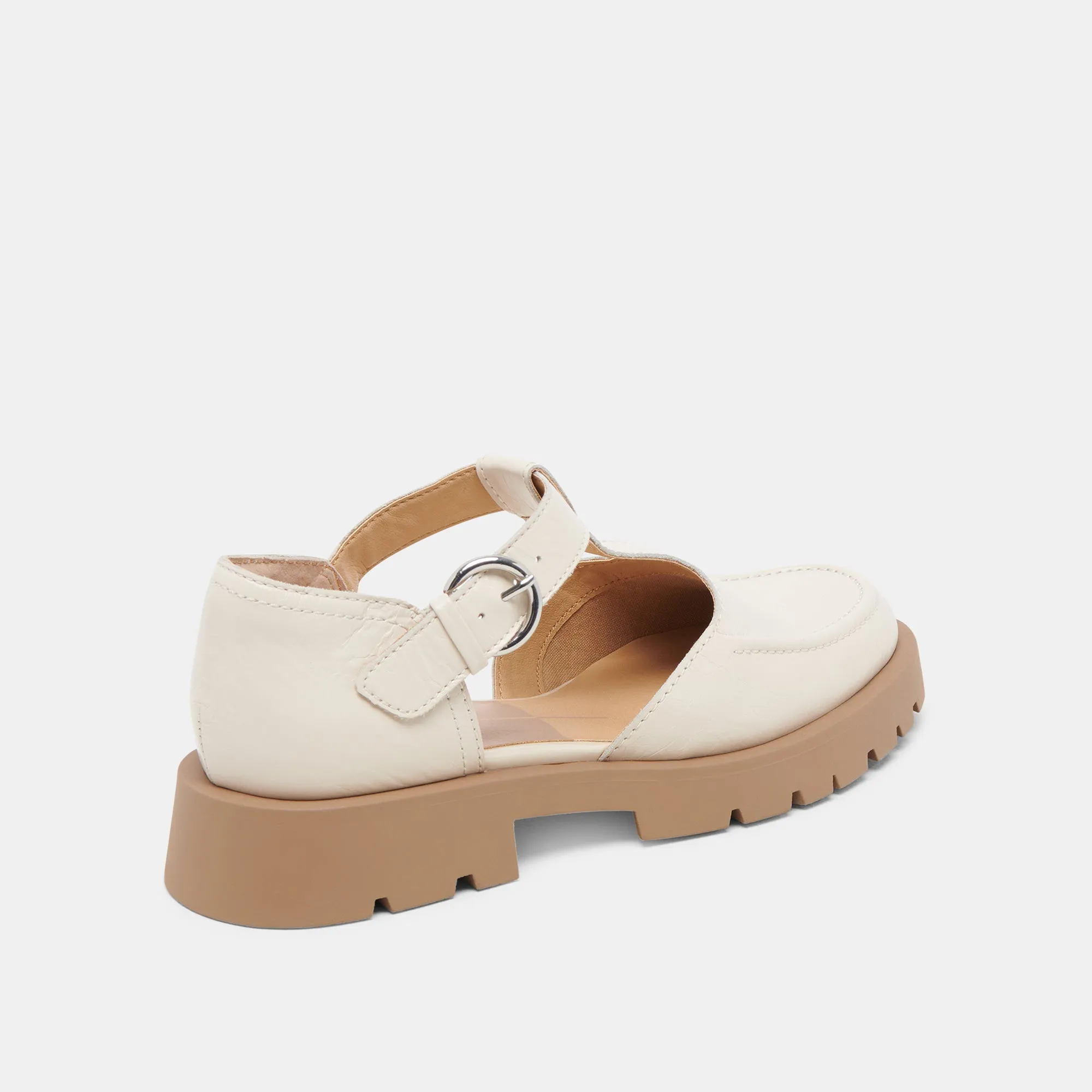 EMILIO FLATS CREAM CRINKLE GLANZLEDER