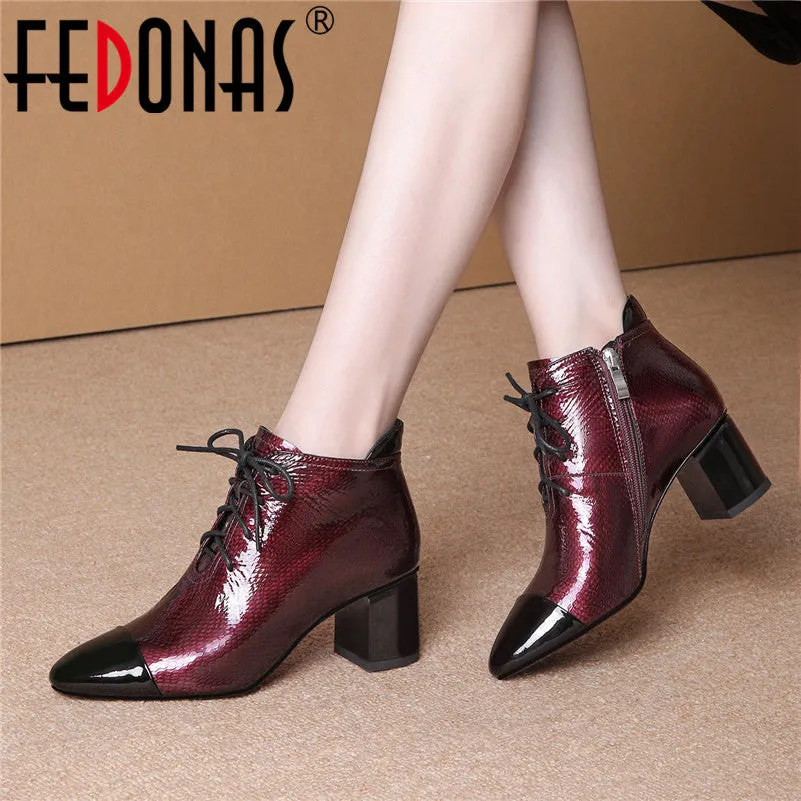 FEDONAS Elegante Damen Spitzenschuh Stiefeletten Warmes Echtes Leder Chelsea Kurzstiefel Büro Party Grundschuhe Damenmode Nova Schuhe