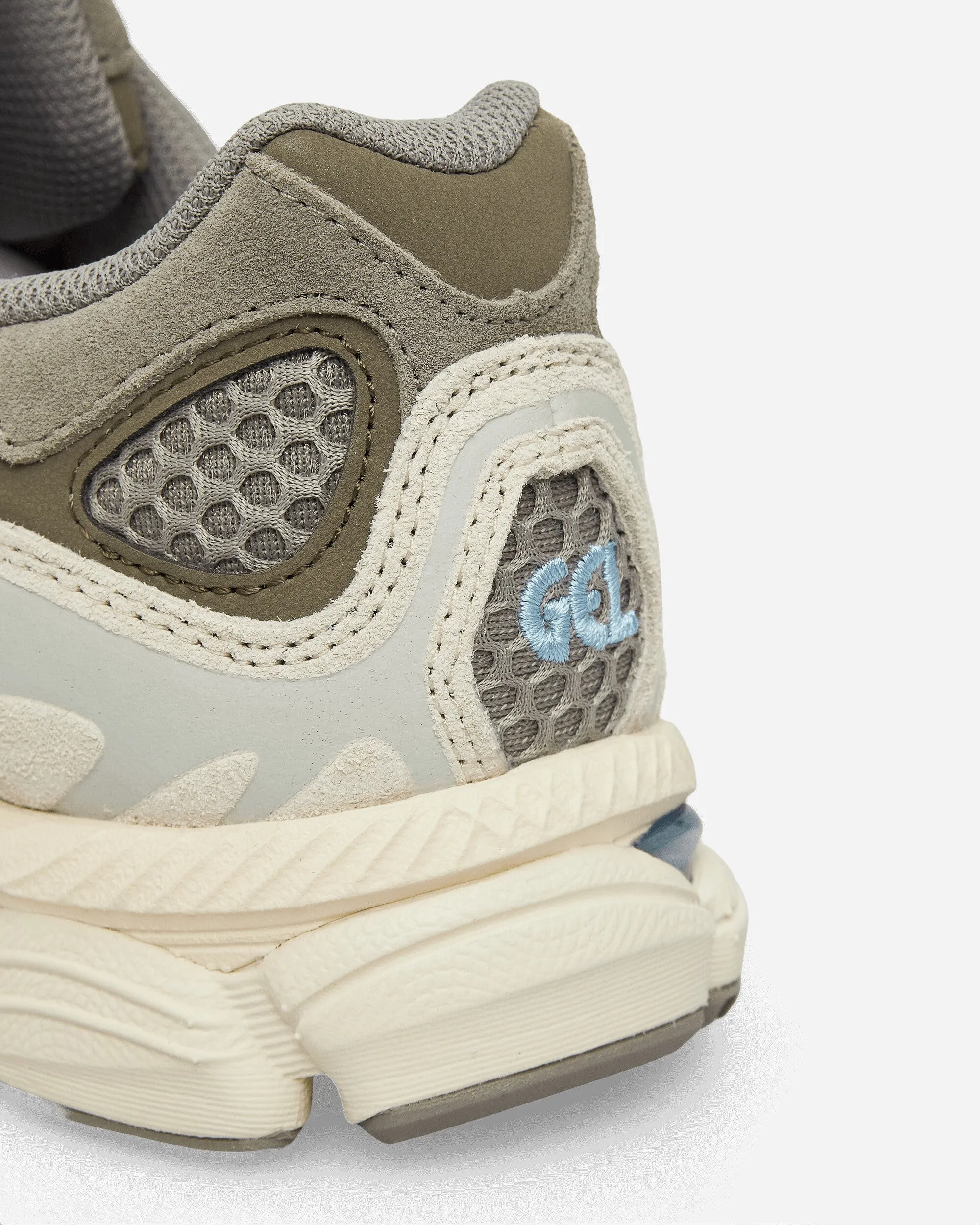 GEL-NYC Sneakers Steilhang Grau / Creme