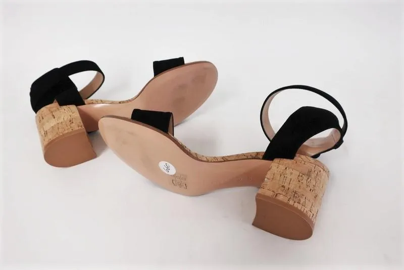 Gianvito Rossi Korksandalen Rikki Schwarz Wildleder Größe 38 mit Knöchelriemchen und mittelhohem Absatz