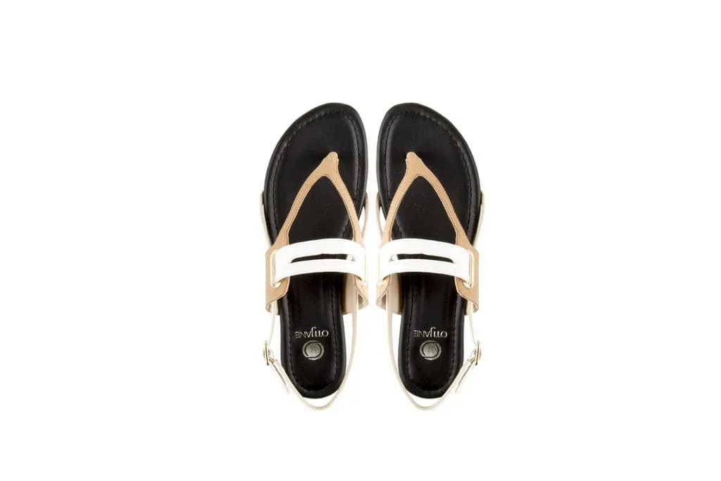 Grace Vegan Leder Gladiatoren Sandalen | Sand & Weiß