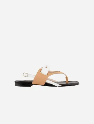 Grace Vegan Leder Gladiatoren Sandalen | Sand & Weiß