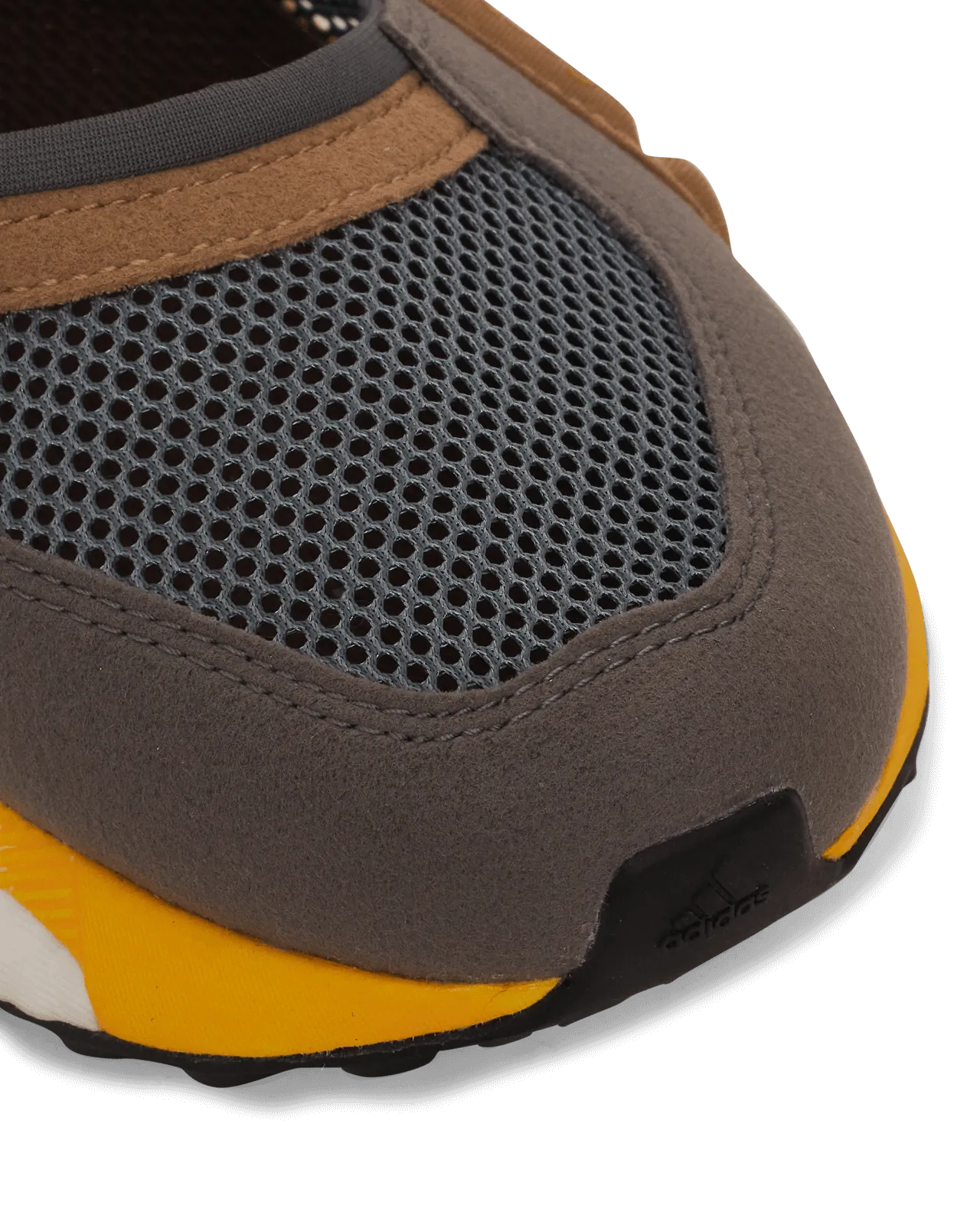 Human Made EQT Rennschuhe Mehrfarbig