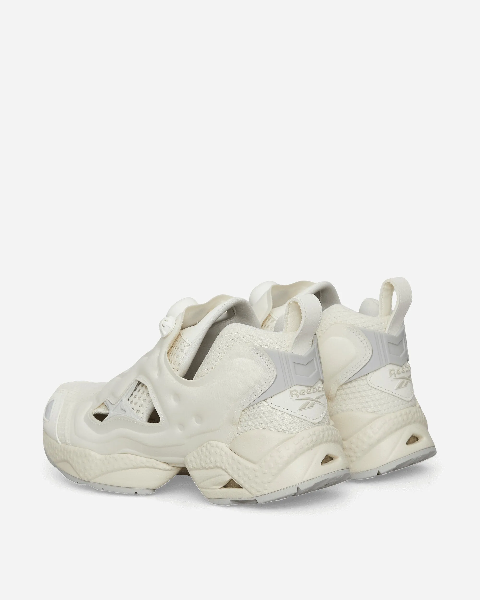 Instapump Fury 95 Sneakers Knochen