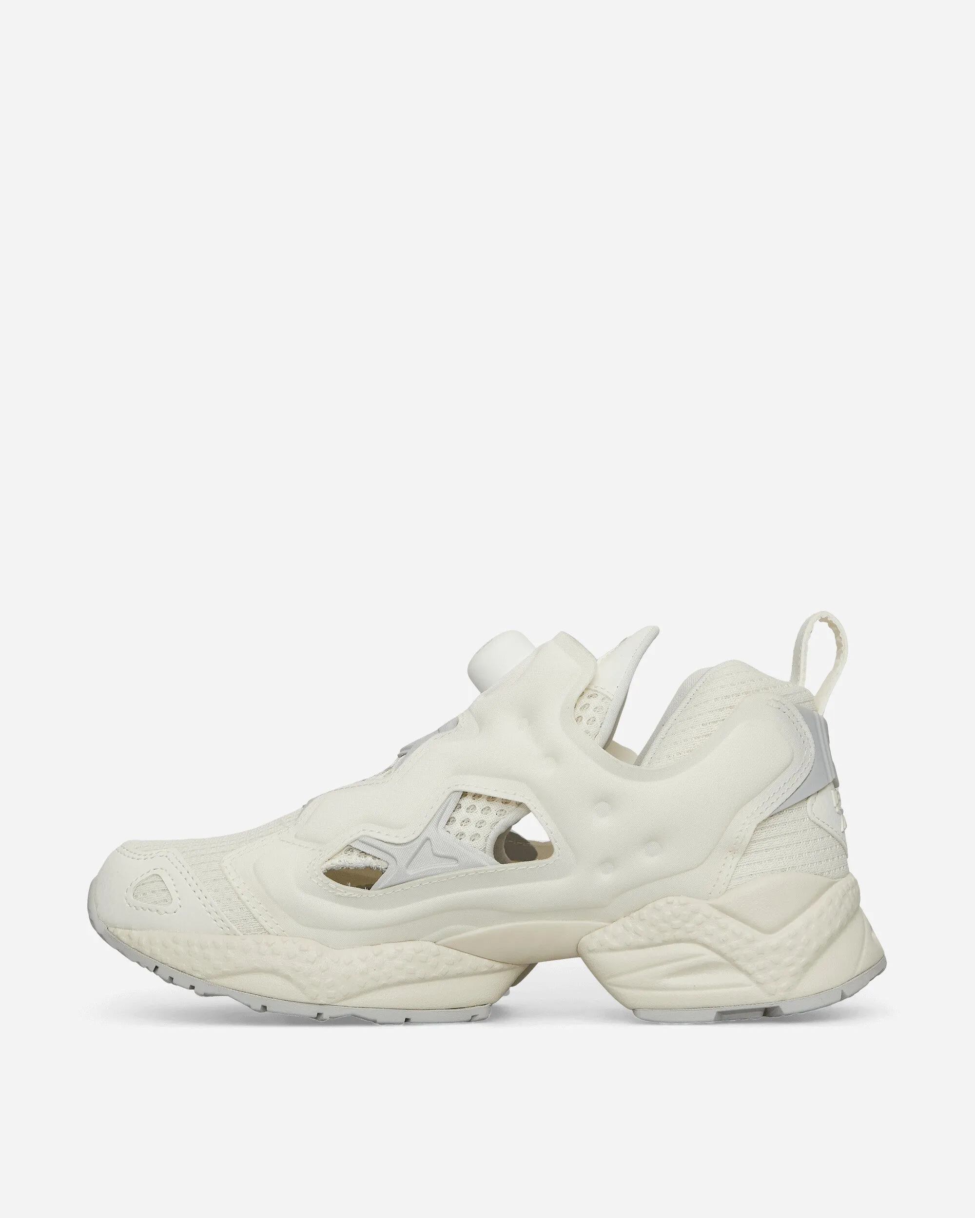 Instapump Fury 95 Sneakers Knochen