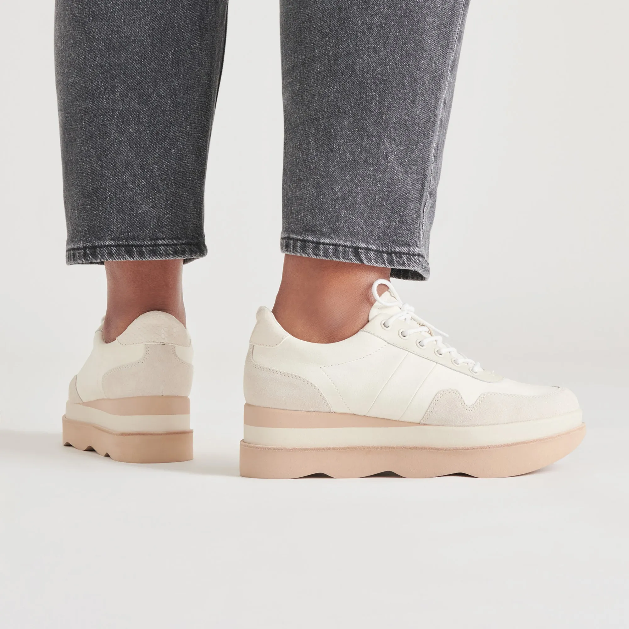 JAYNE SNEAKERS ELFENBEIN NUBUK