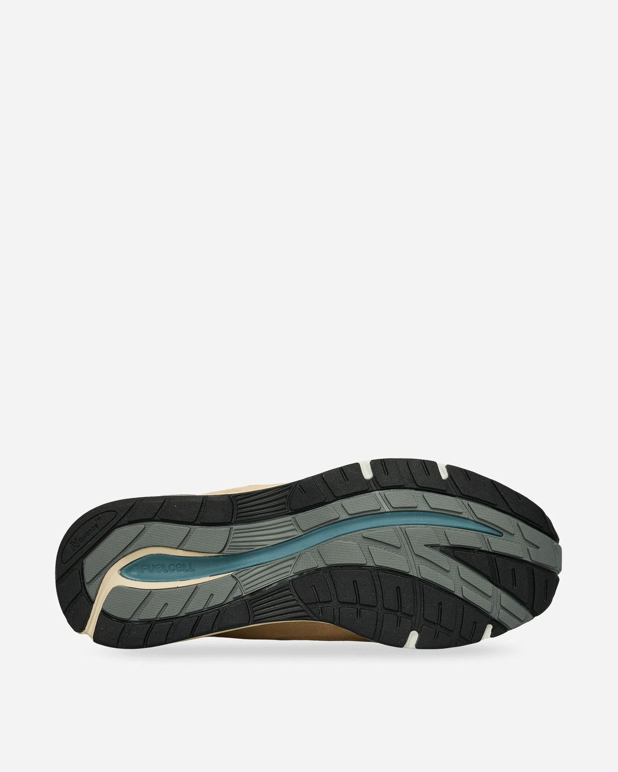 Hergestellt in UK 991v2 Sneakers Kubanischer Sand / Hafennebel / Silber