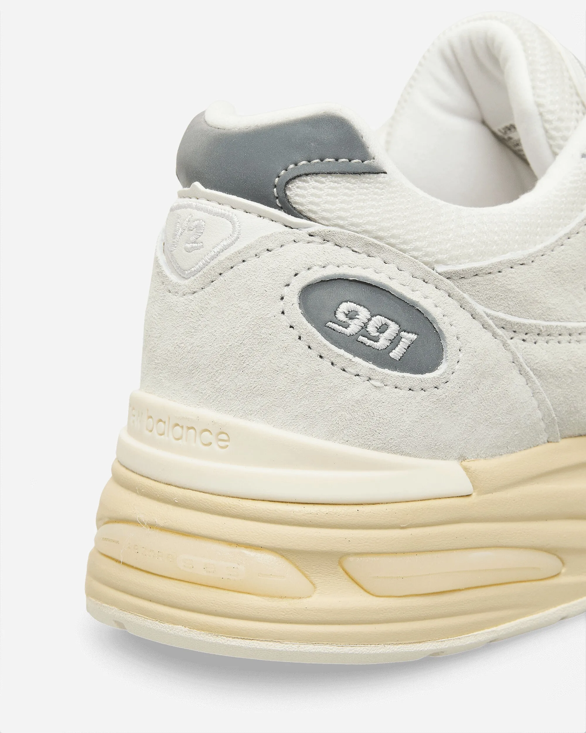Hergestellt in Großbritannien 991v2 Sneakers Windspiel / Weiß / Gefrorener Tau