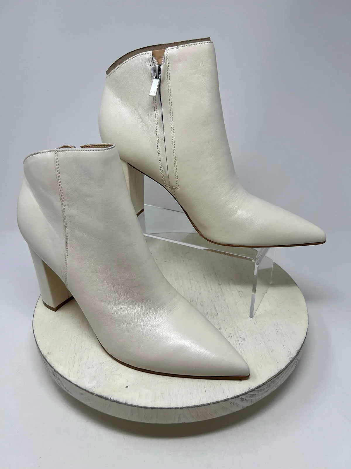 Marc Fisher Schuhgröße 10 Elfenbein Knöchelstiefel OVP