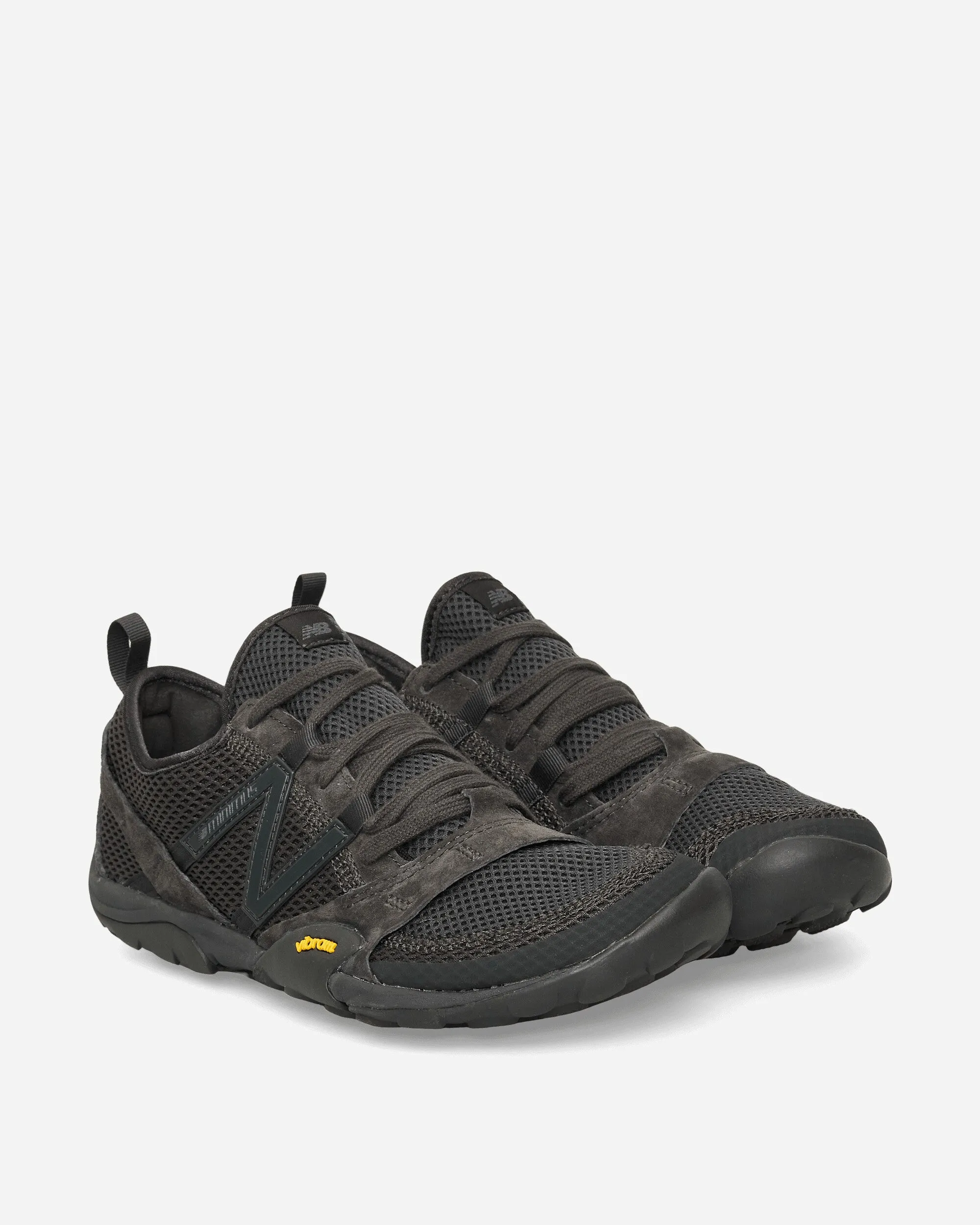 MT10 Sneakers Schwarz / Castlerock