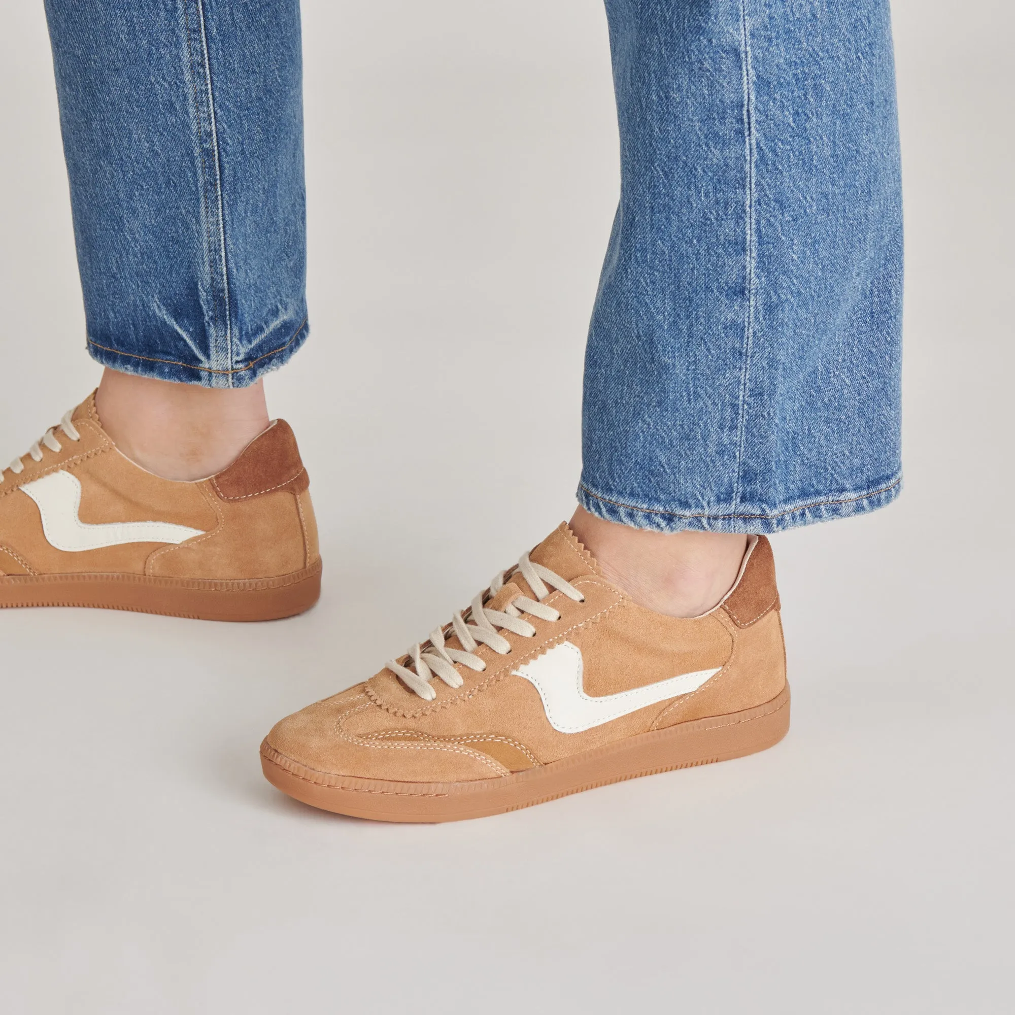 HINWEIS SNEAKERS BRAUN WILDLEDER
