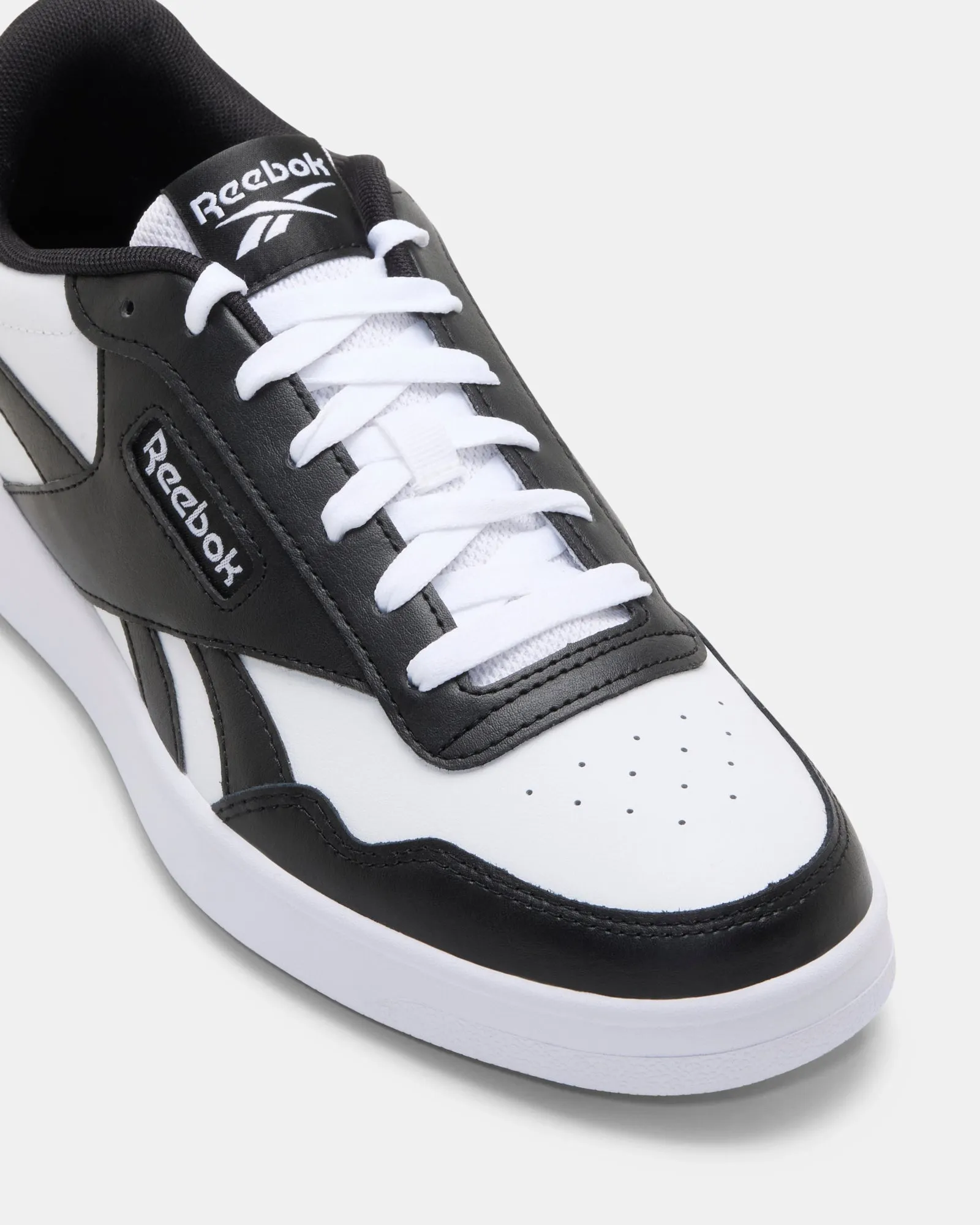 Reebok Court Advance Weiß/Schwarz/Chrom
