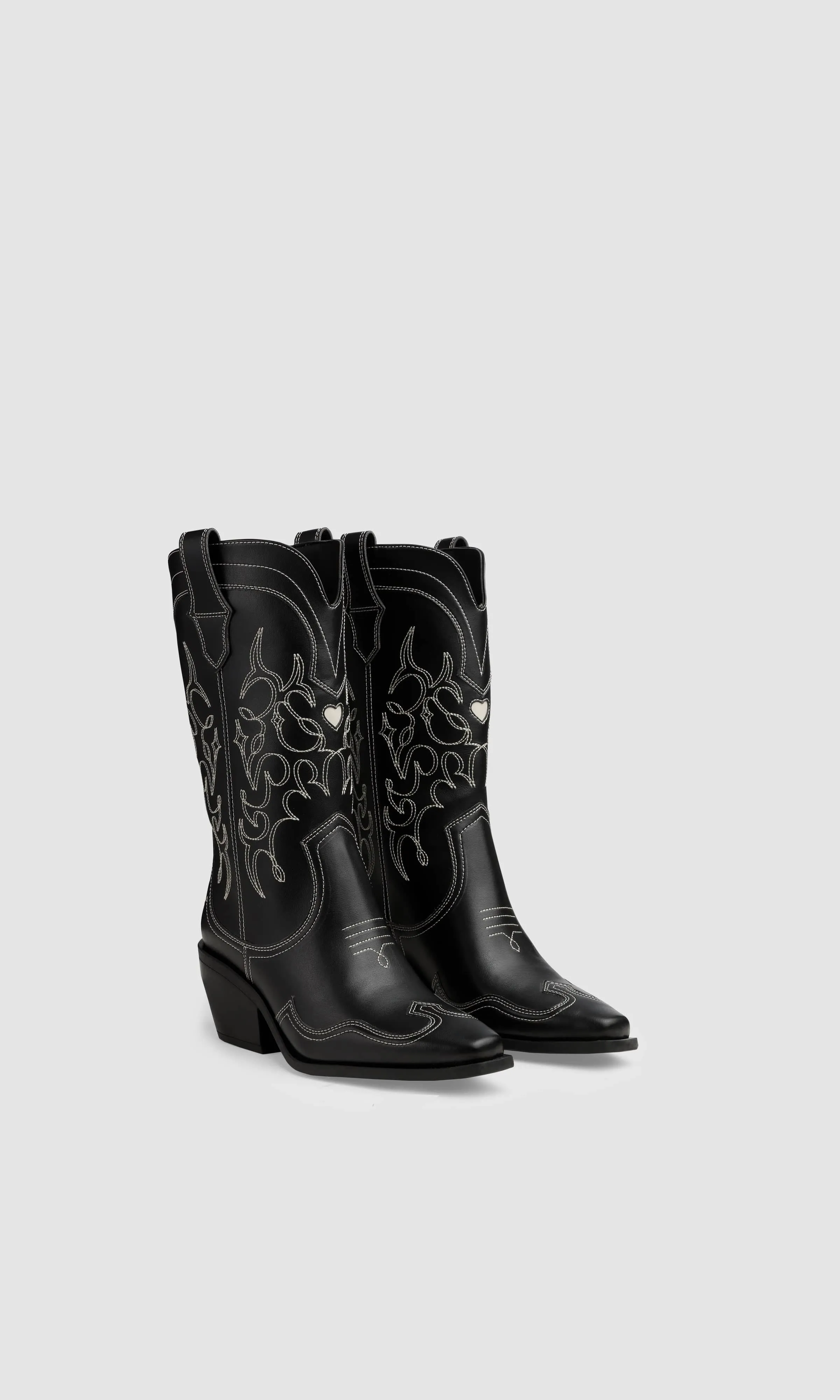Regan II Vegane Apfel-Leder Cowboystiefel | Schwarz