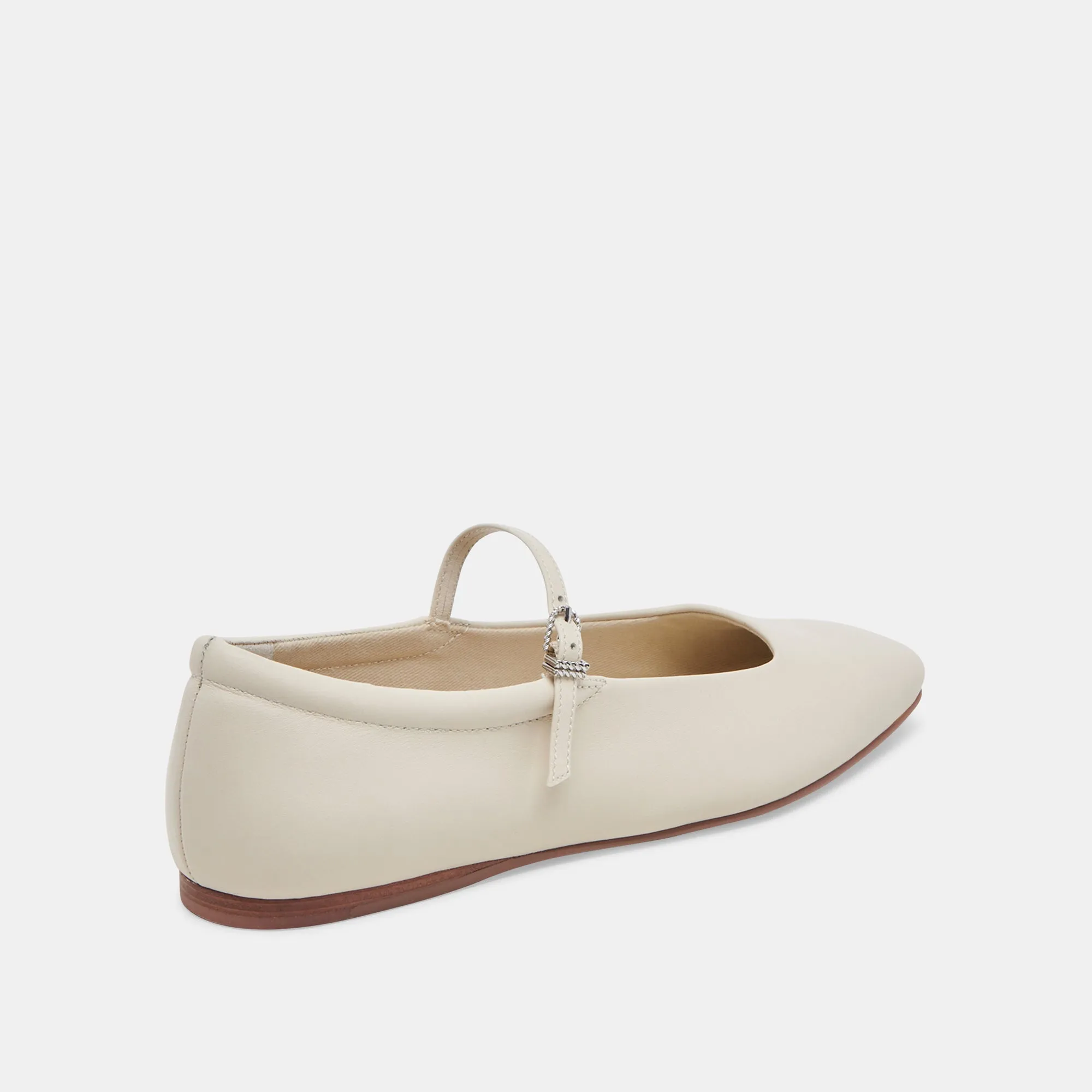 REYES BALLERINAS WEIT GESCHNITTEN IN ELFENBEIN LEDER