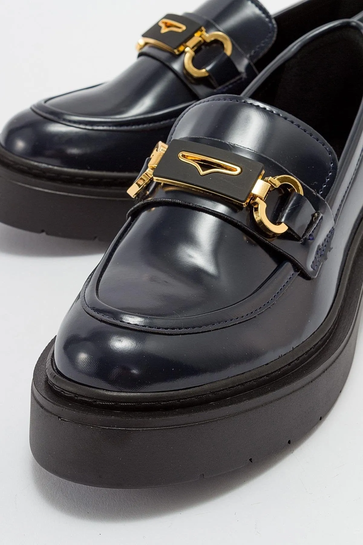 Simone Vegan-Leder Bit-Plattform-Loafers | Marineglanz