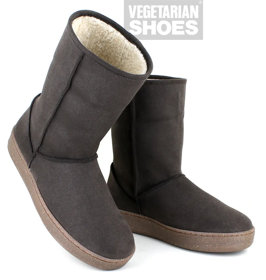 Gemütlicher Stiefel in Braun von Vegetarian Shoes