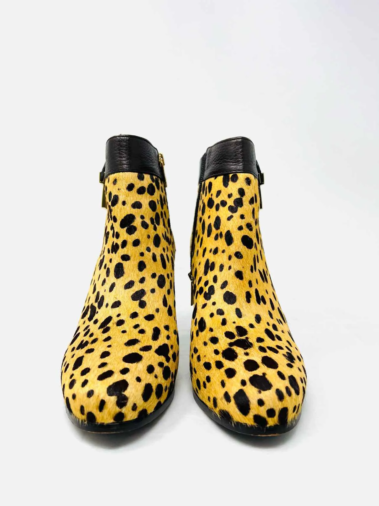 Tory Burch Größe 8,5 Hellbraun/Braun Animal Print Kuhhaar MIT KARTON!!! Knöchelstiefel