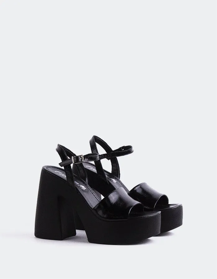 Veria Black Naplack