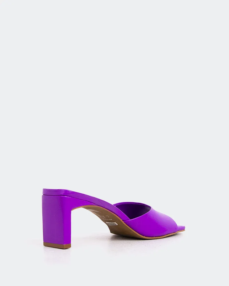 Visalia Violettes Leder