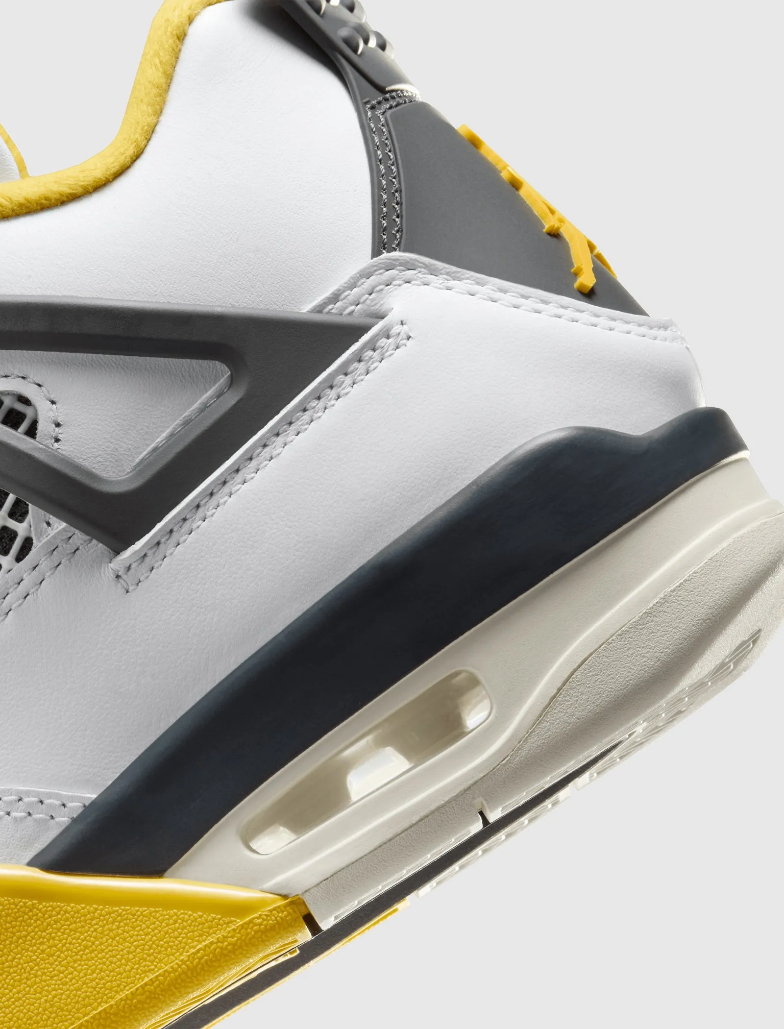 Damen AIR JORDAN 4 RETRO 